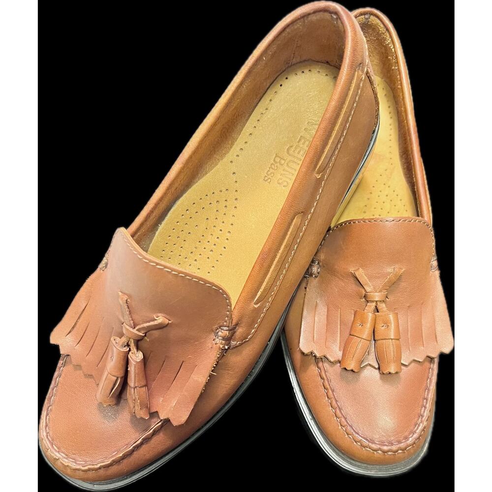 Vint.  Weejuns Maritetta ll Moc Toe Tassel Leather Loafter W7